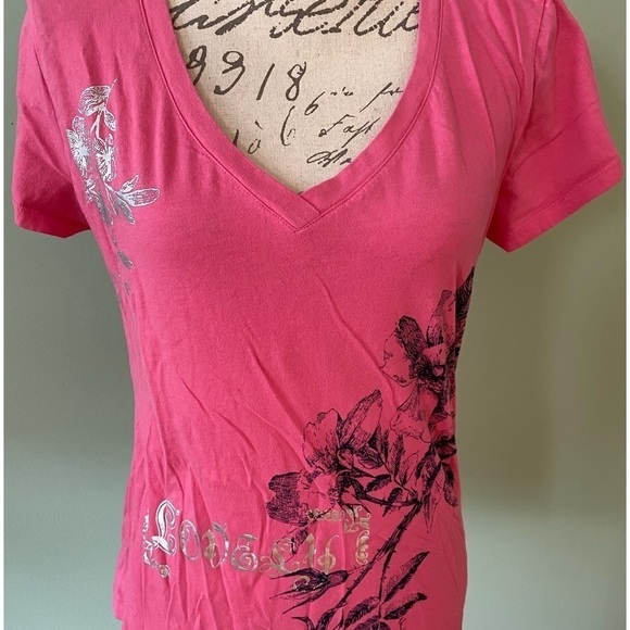 Women’s Pink Top With Floral Details Size Medium - Picture 1 of 6